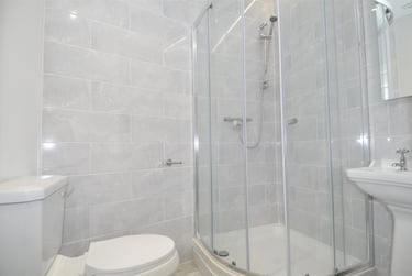 1 bed flat, Addison Road, Flat 5, North Hill, Plymouth, PL48LL - Image 3